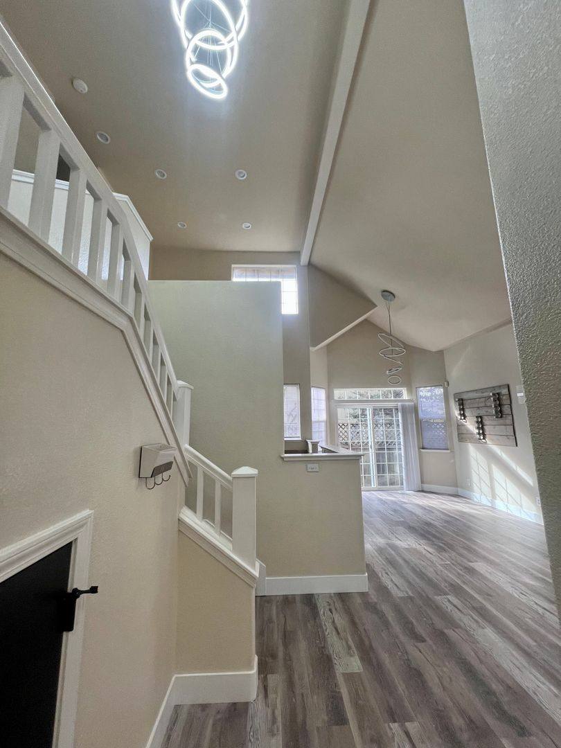 House for rent at 2749 Marlow Court, Santa Rosa, CA 95403