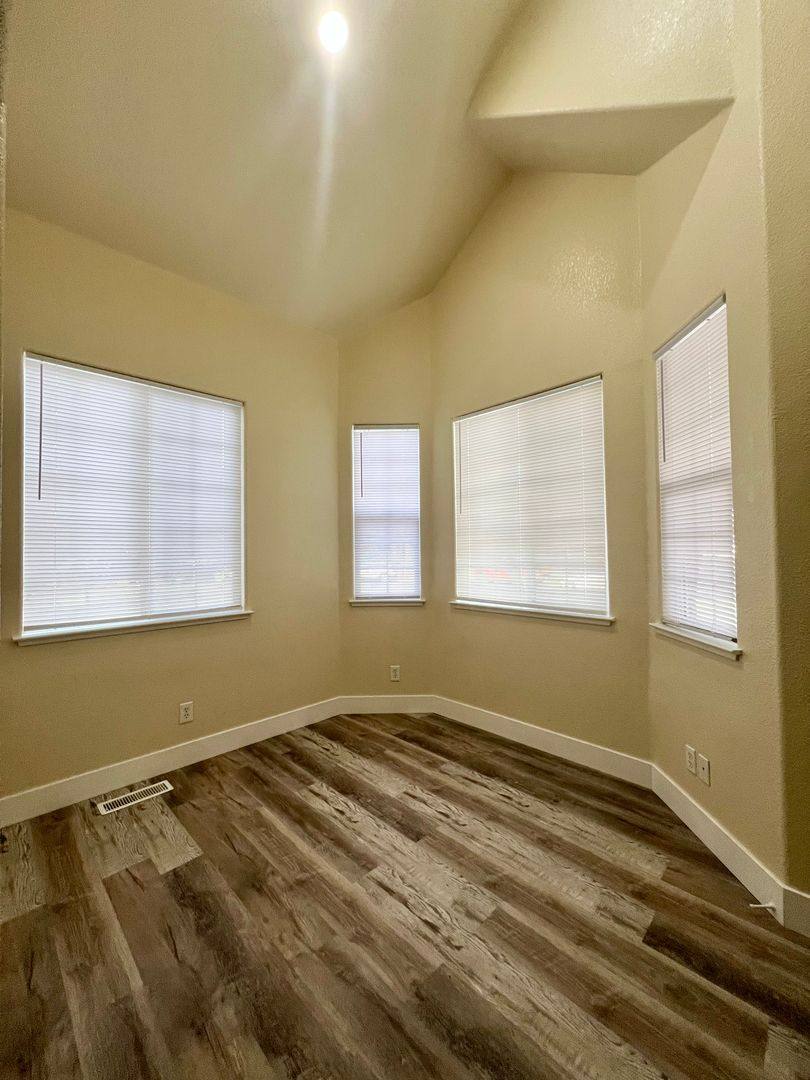 House for rent at 2749 Marlow Court, Santa Rosa, CA 95403