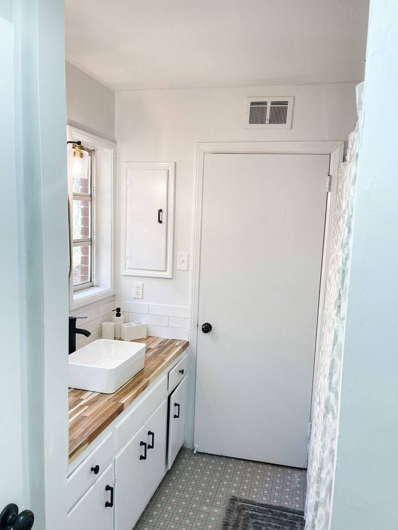 Apartment for rent at 23 Berkley Place, Savannah, GA 31405