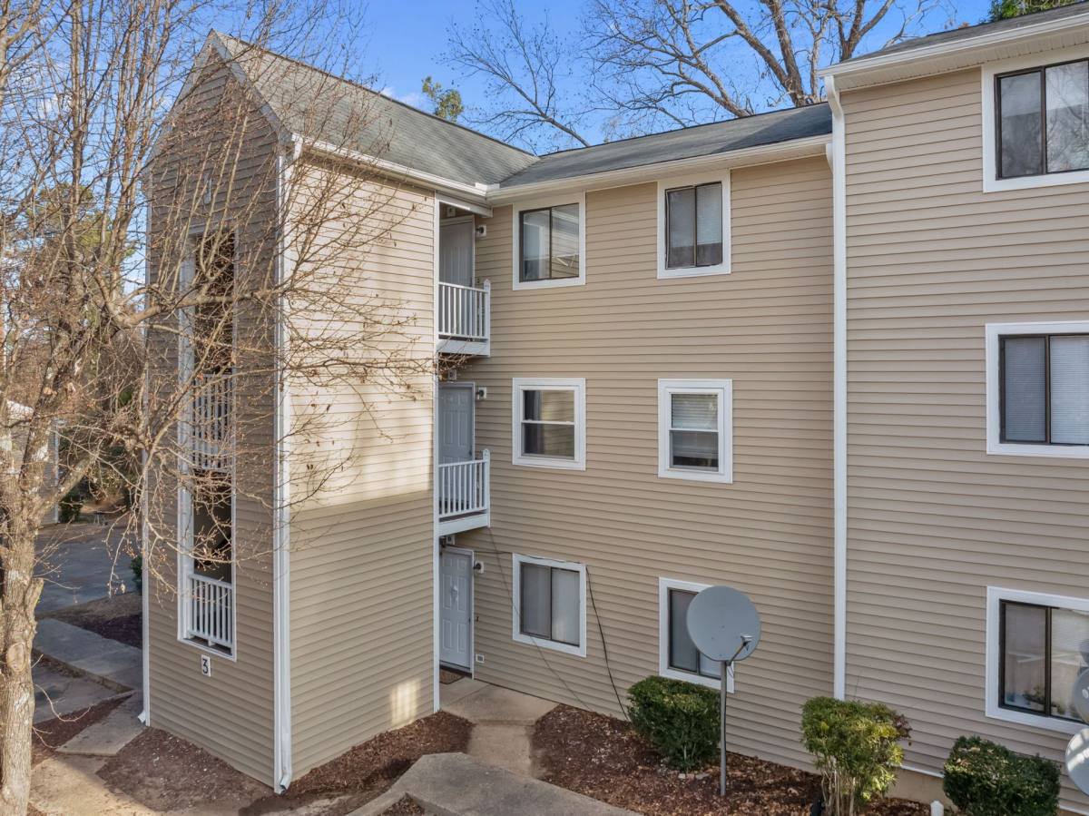 Apartment for rent at 1011 Camden Ave, Durham, NC 27701