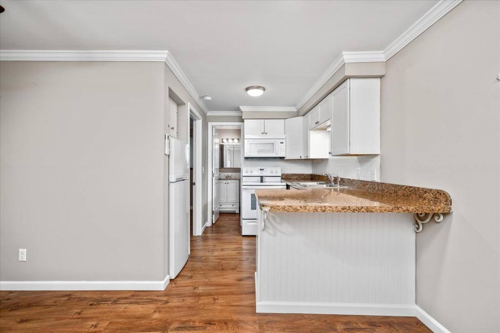 Apartment for rent at 335 Clover Ave #1, Cookeville, TN 38501