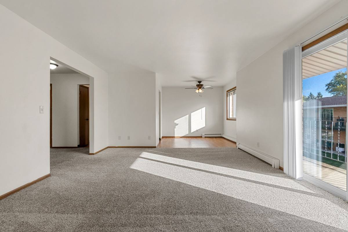 Apartment for rent at 909 Joyce St, Kaukauna, WI 54130