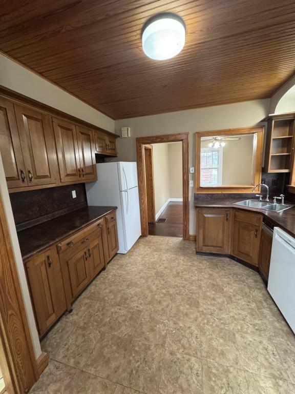 House for rent at 8311 Jadwin St, Cincinnati, OH 45216