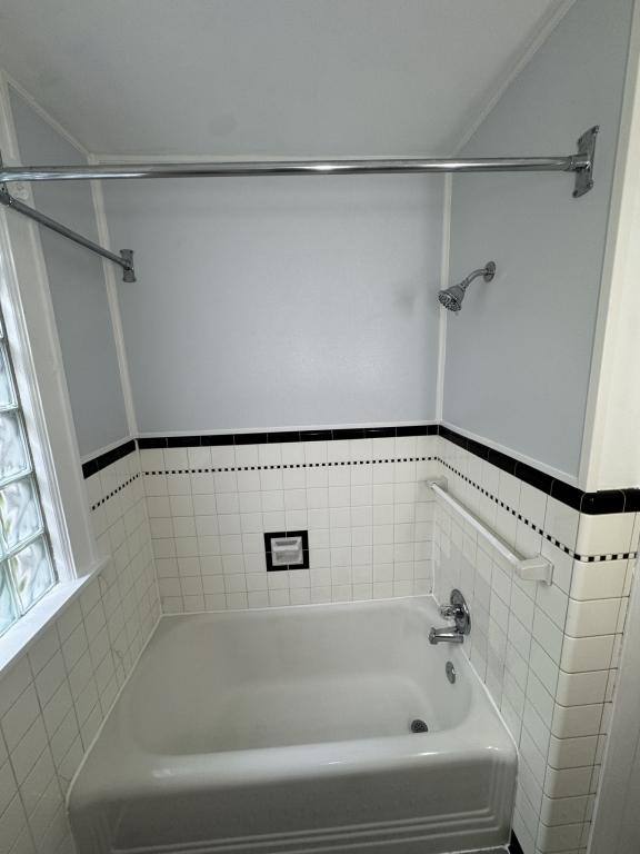 House for rent at 8311 Jadwin St, Cincinnati, OH 45216