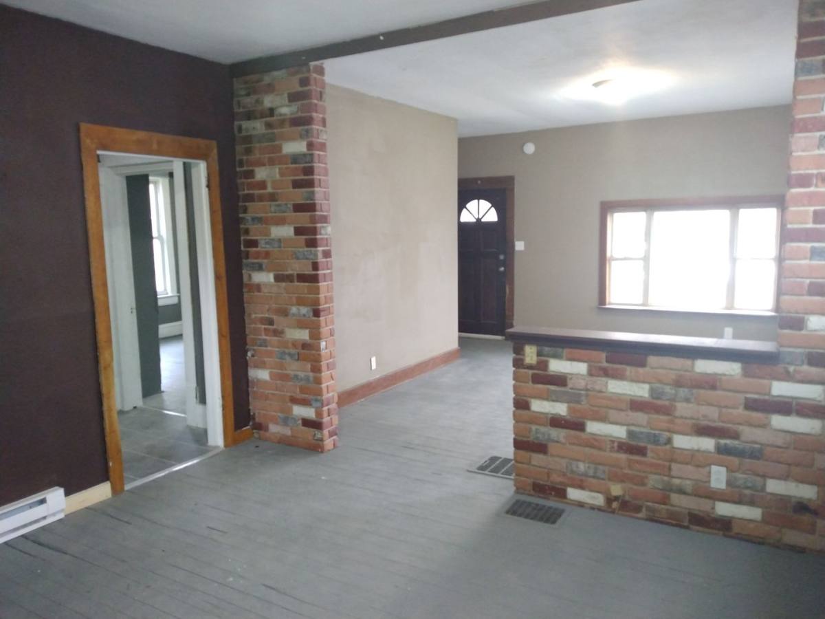 House for rent at 616 Buckhannon Ave, Clarksburg, WV 26301