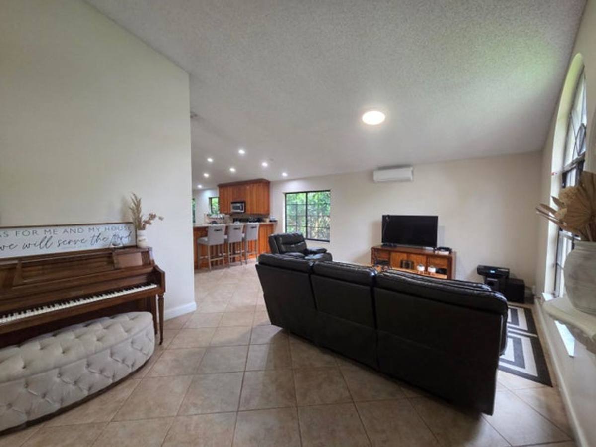 House for rent at 4170 NW 6th St, Deerfield Beach, FL 33442