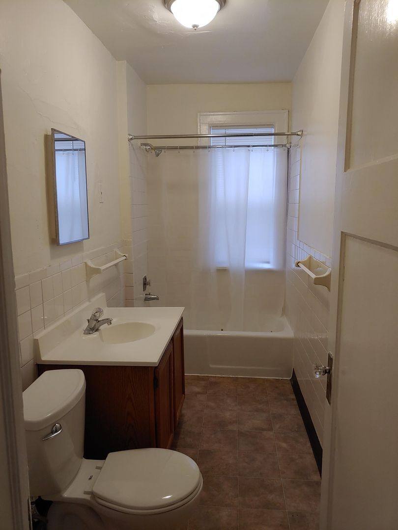Apartment for rent at 1619 Lagoon Ave, Minneapolis, MN 55408