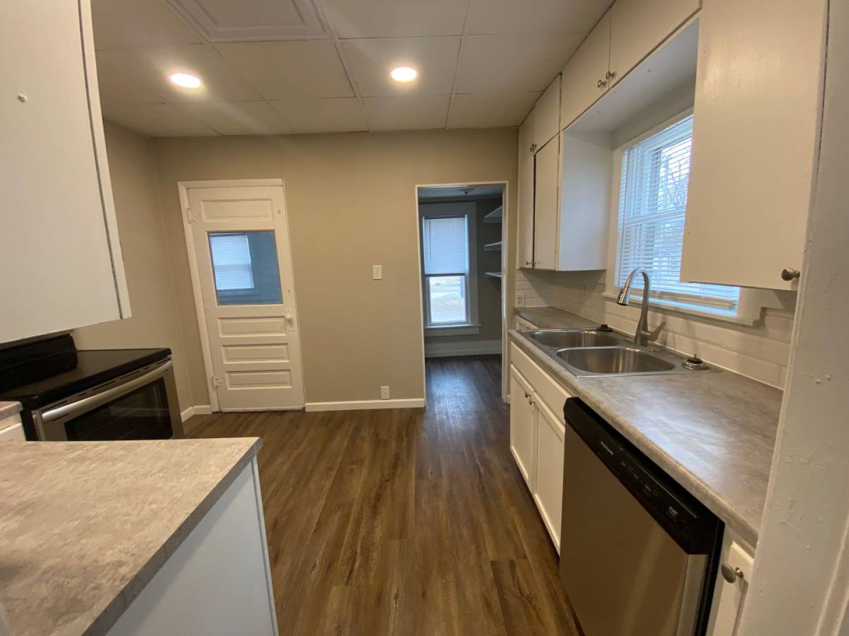 House for rent at 717 E 12th Ave, Winfield, KS 67156