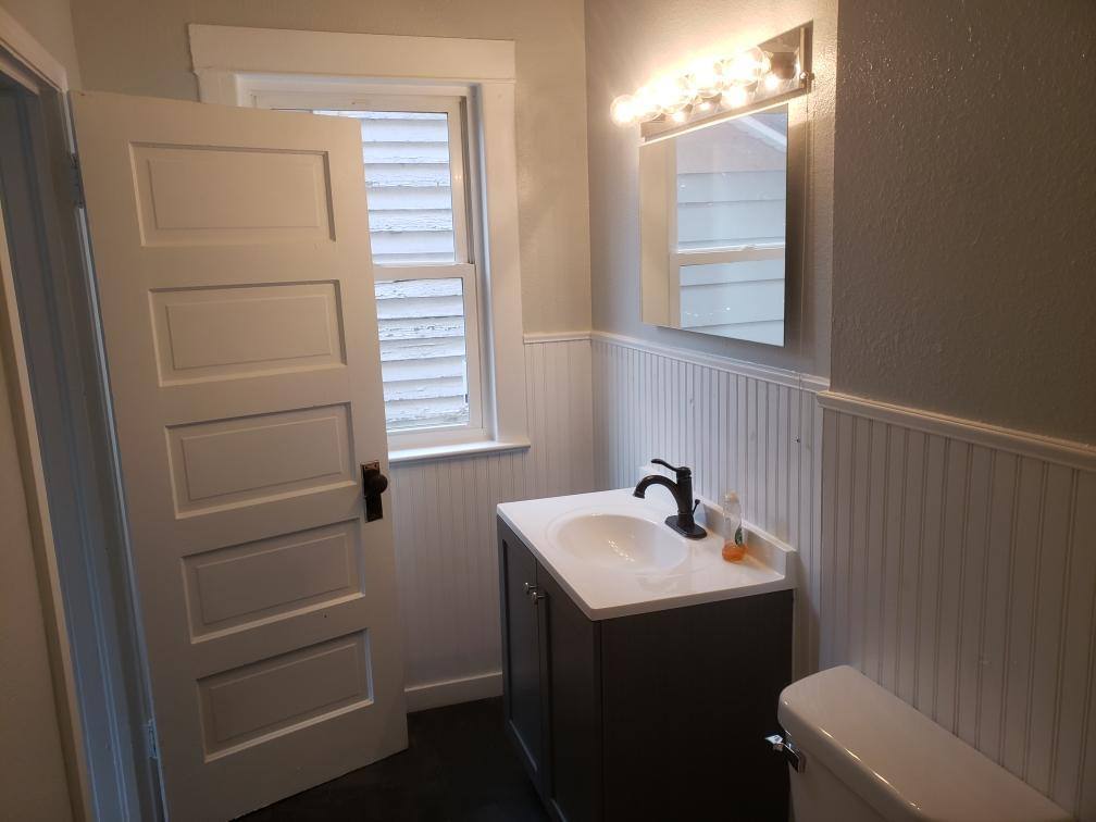 Apartment for rent at 25 1st Ave SW, Watertown, SD 57201