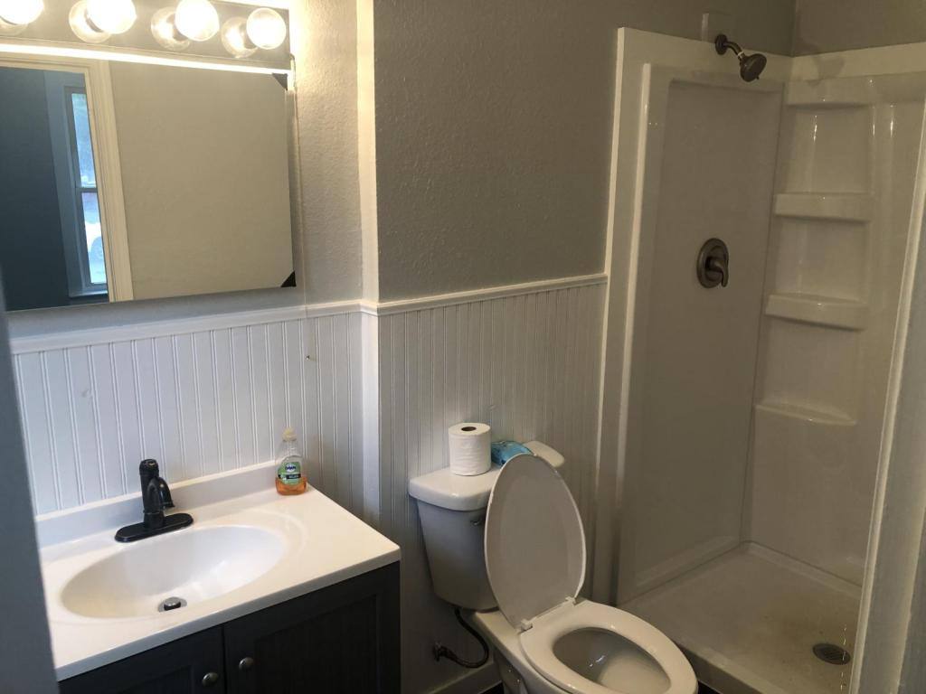 Apartment for rent at 25 1st Ave SW, Watertown, SD 57201