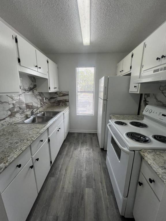 Apartment for rent at 157 Perry House Rd, Fitzgerald, GA 31750