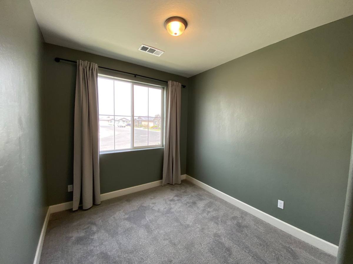 House for rent at 3731 W Nellis Ave, Visalia, CA 93277