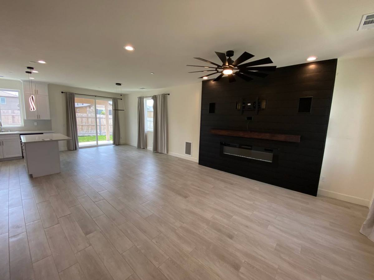 House for rent at 3731 W Nellis Ave, Visalia, CA 93277