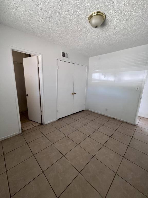 House for rent at 38532 33rd St E, Palmdale, CA 93550