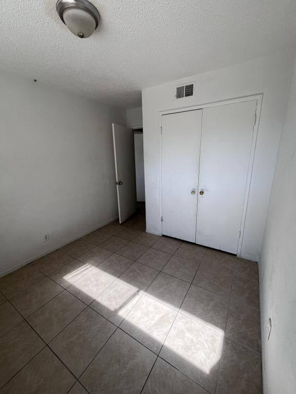 House for rent at 38532 33rd St E, Palmdale, CA 93550