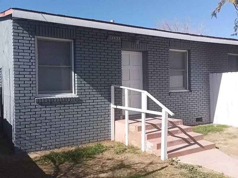 Apartment for rent at 15593 L St, Mojave, CA 93501