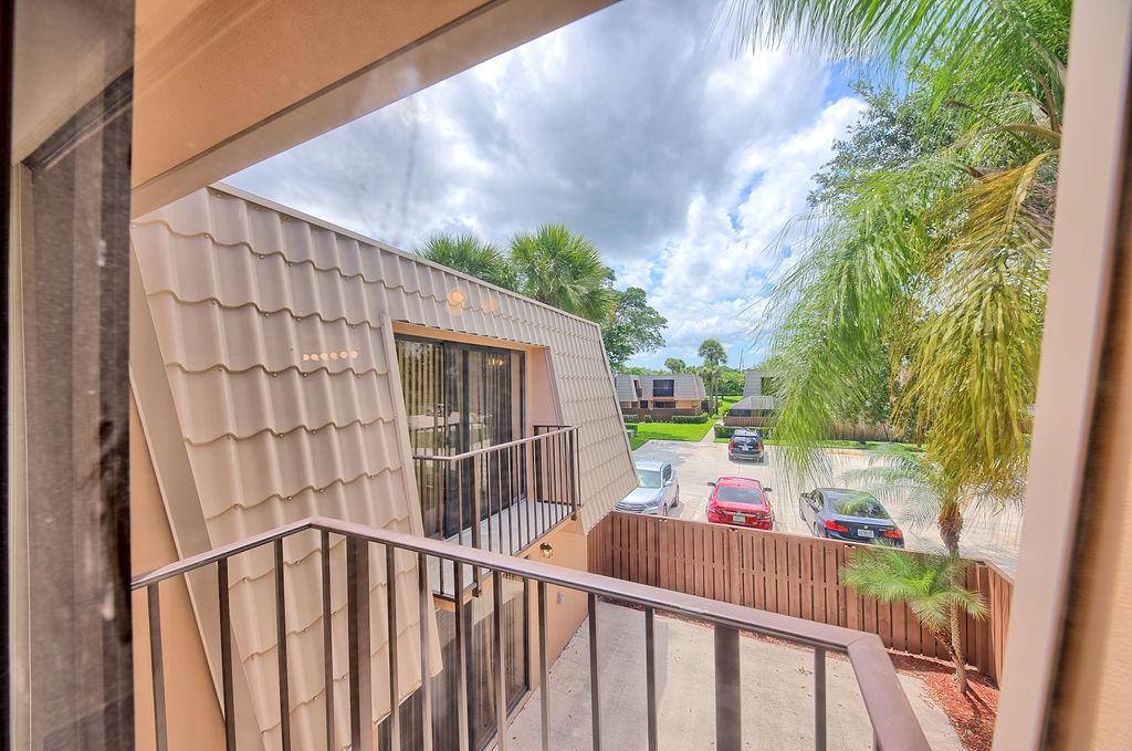 Apartment for rent at 5731 57th Way, West Palm Beach, FL 33409