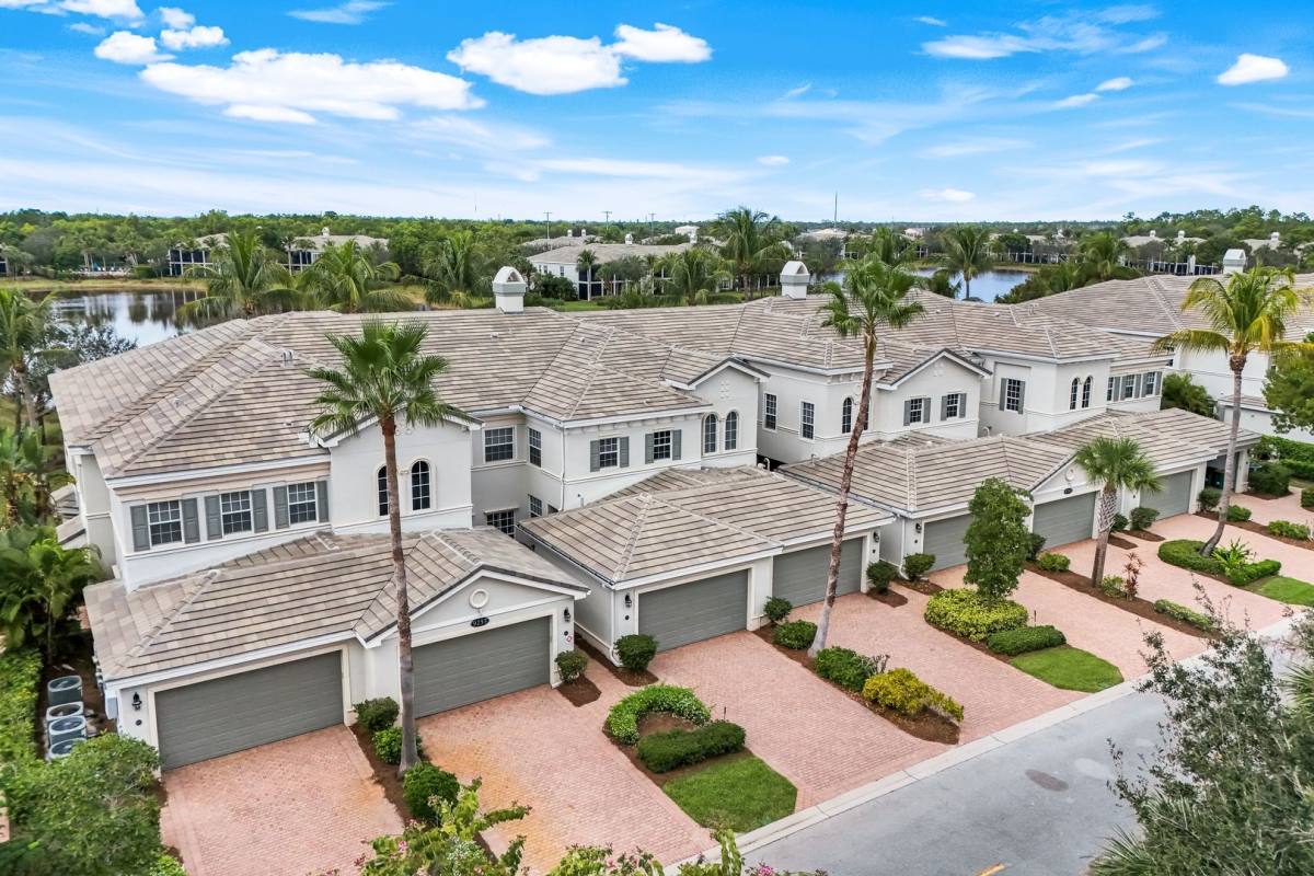 House for rent at 9255 Museo Circle, Naples, FL 34114