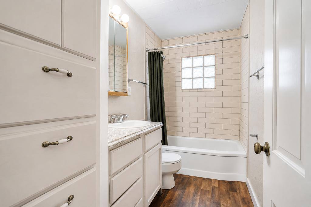 House for rent at 1811 Bixby Ave SW, Ardmore, OK 73401
