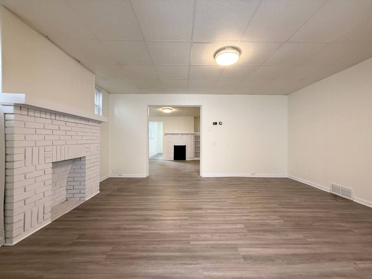Apartment for rent at 323 McKinley, Pittsburgh, PA 15210