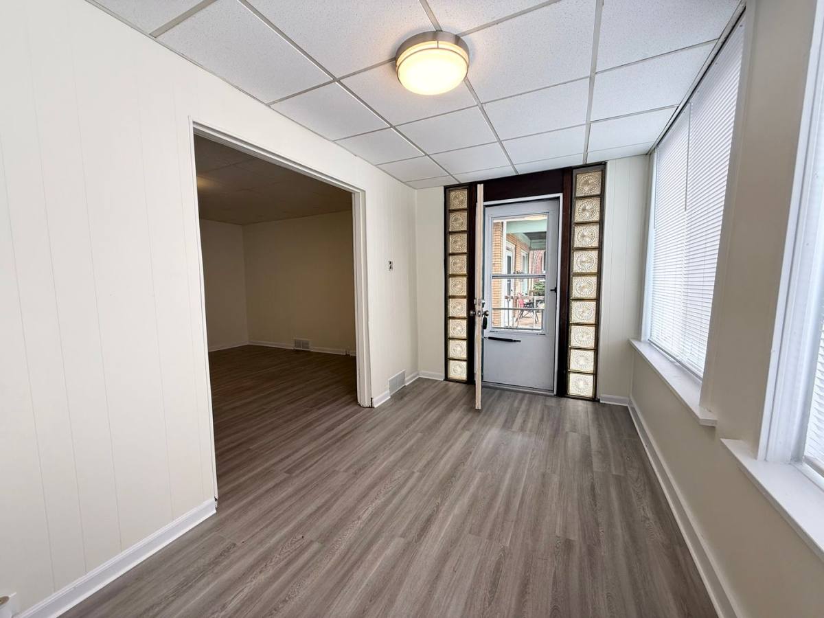 Apartment for rent at 323 McKinley, Pittsburgh, PA 15210
