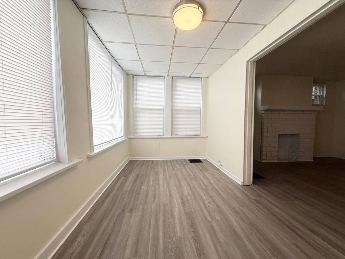 Apartment for rent at 323 McKinley, Pittsburgh, PA 15210
