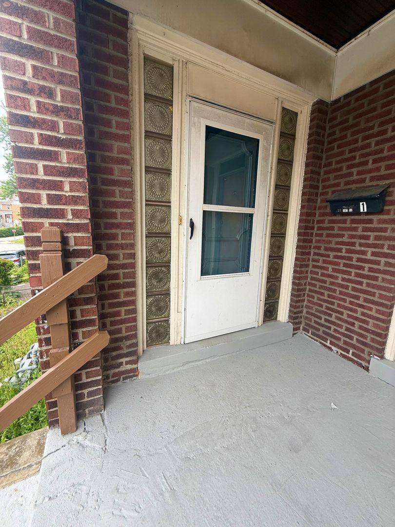 Apartment for rent at 323 McKinley, Pittsburgh, PA 15210