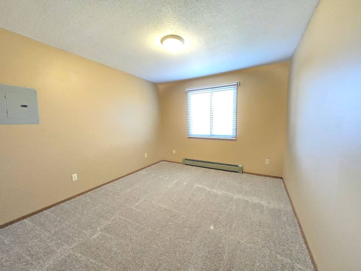 Apartment for rent at 2300 S Sycamore, Sioux Falls, SD 57110