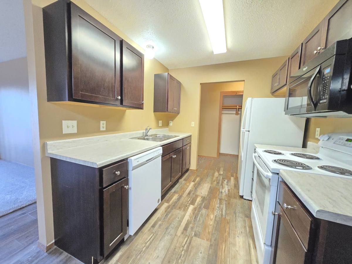 Apartment for rent at 2300 S Sycamore, Sioux Falls, SD 57110