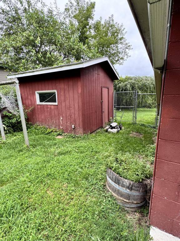House for rent at 16591 Heuston Rd, Galesville, WI 54630