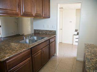 Townhouse for rent at 43611 Stanridge Ave, Lancaster, CA 93535