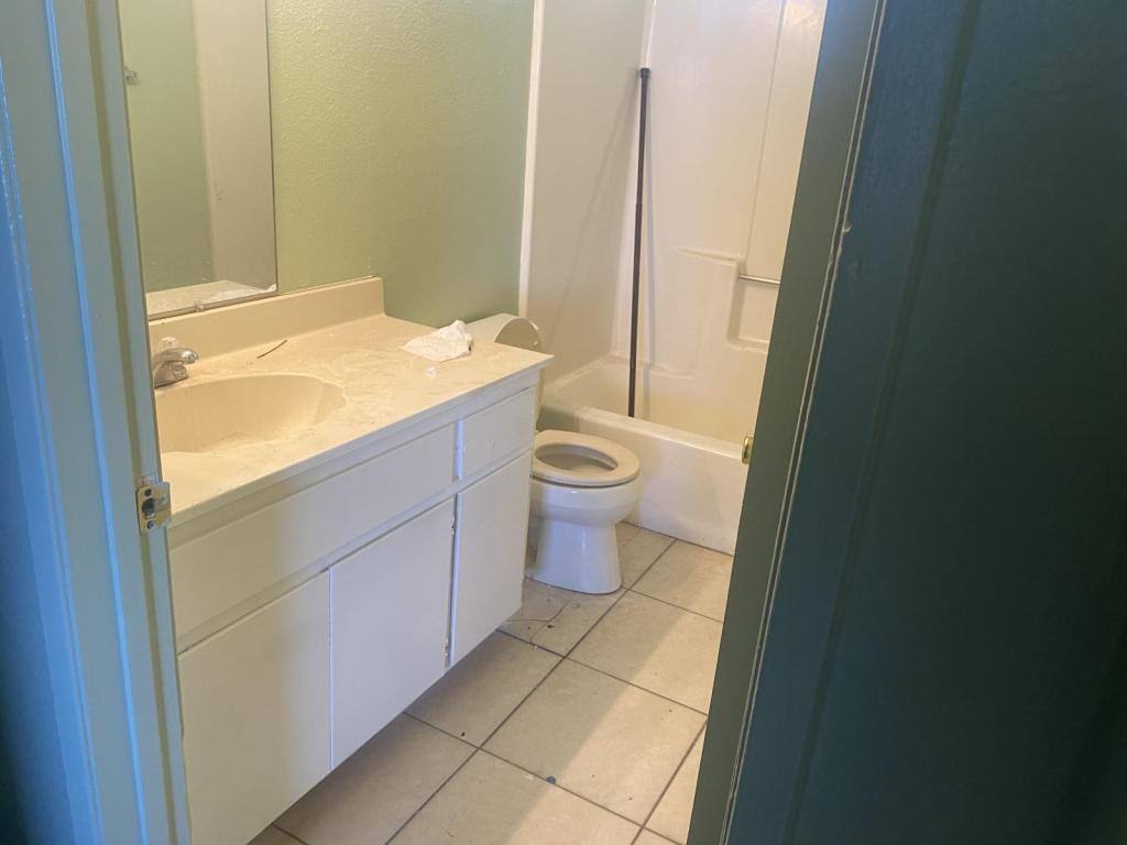 Condo for rent at 9749 N Loop Blvd, California City, CA 93505