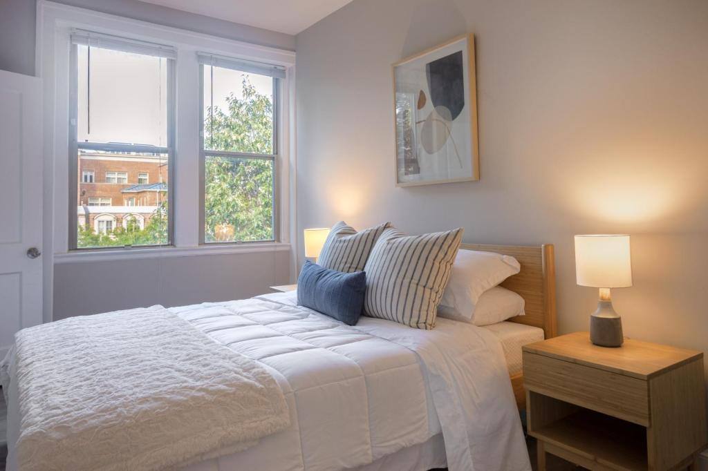 Apartment for rent at 2800 Connecticut Ave NW #202, Washington, DC 20008