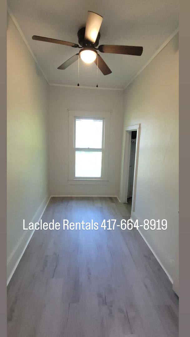 House for rent at 325 W 2nd St, Lebanon, MO 65536