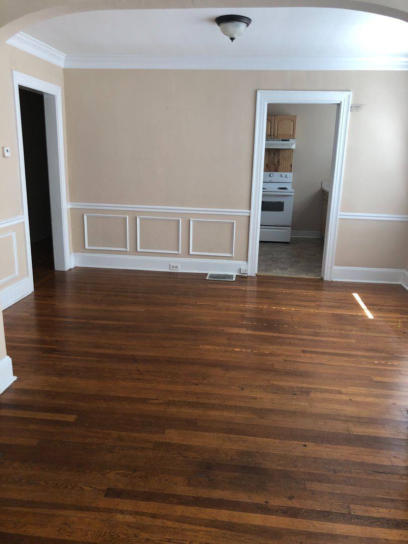 House for rent at 719 Grandin Rd, Charlotte, NC 28208