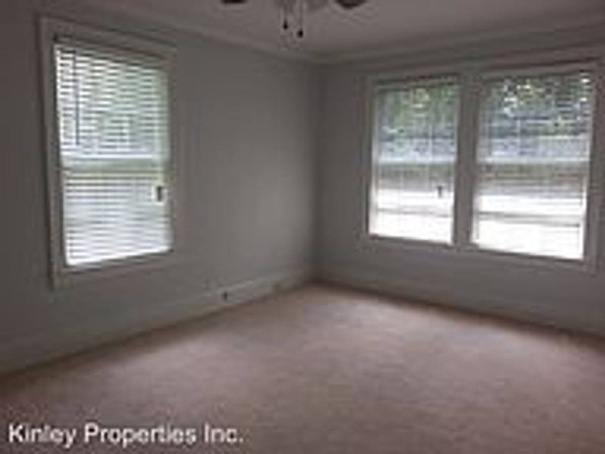 House for rent at 719 Grandin Rd, Charlotte, NC 28208