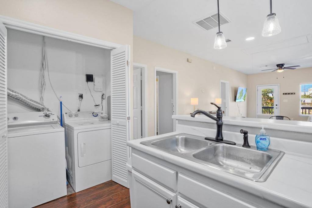 House for rent at 1504 S Adams St #1, Tallahassee, FL 32301
