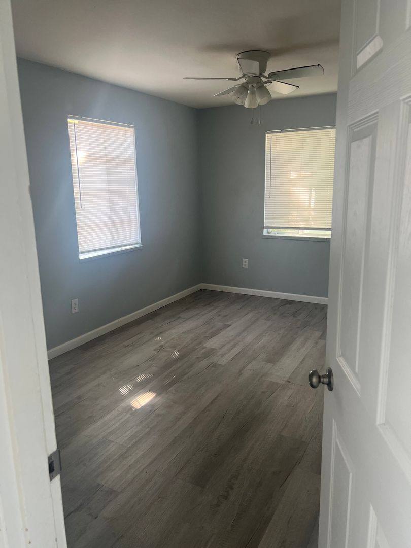 Apartment for rent at 1155 Linda Vista Ave, Dayton, OH 45405