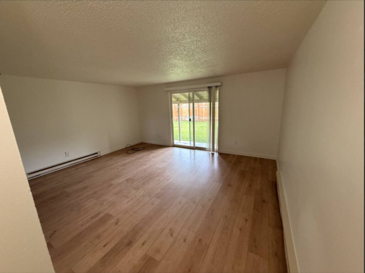Apartment for rent at 215 NW Canal Blvd, Redmond, OR 97756