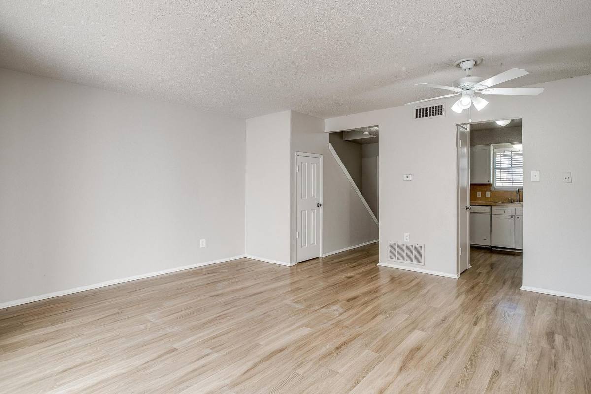 Apartment for rent at 105 SE Gardens Blvd, Burleson, TX 76028