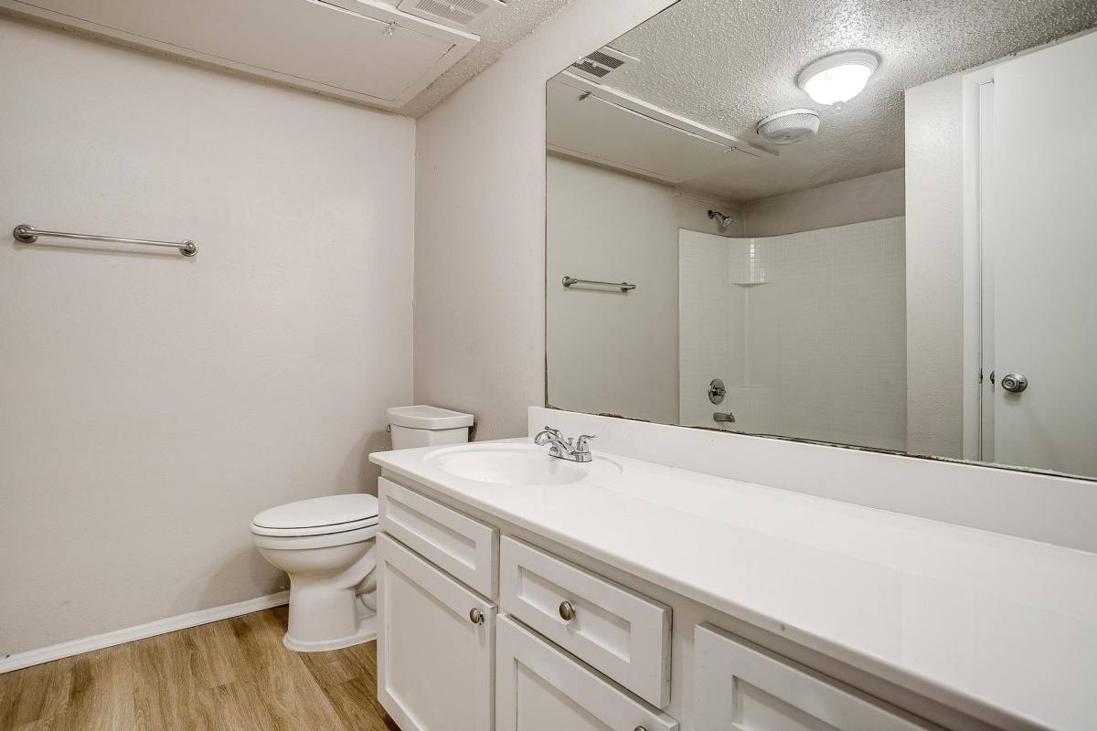 Apartment for rent at 105 SE Gardens Blvd, Burleson, TX 76028