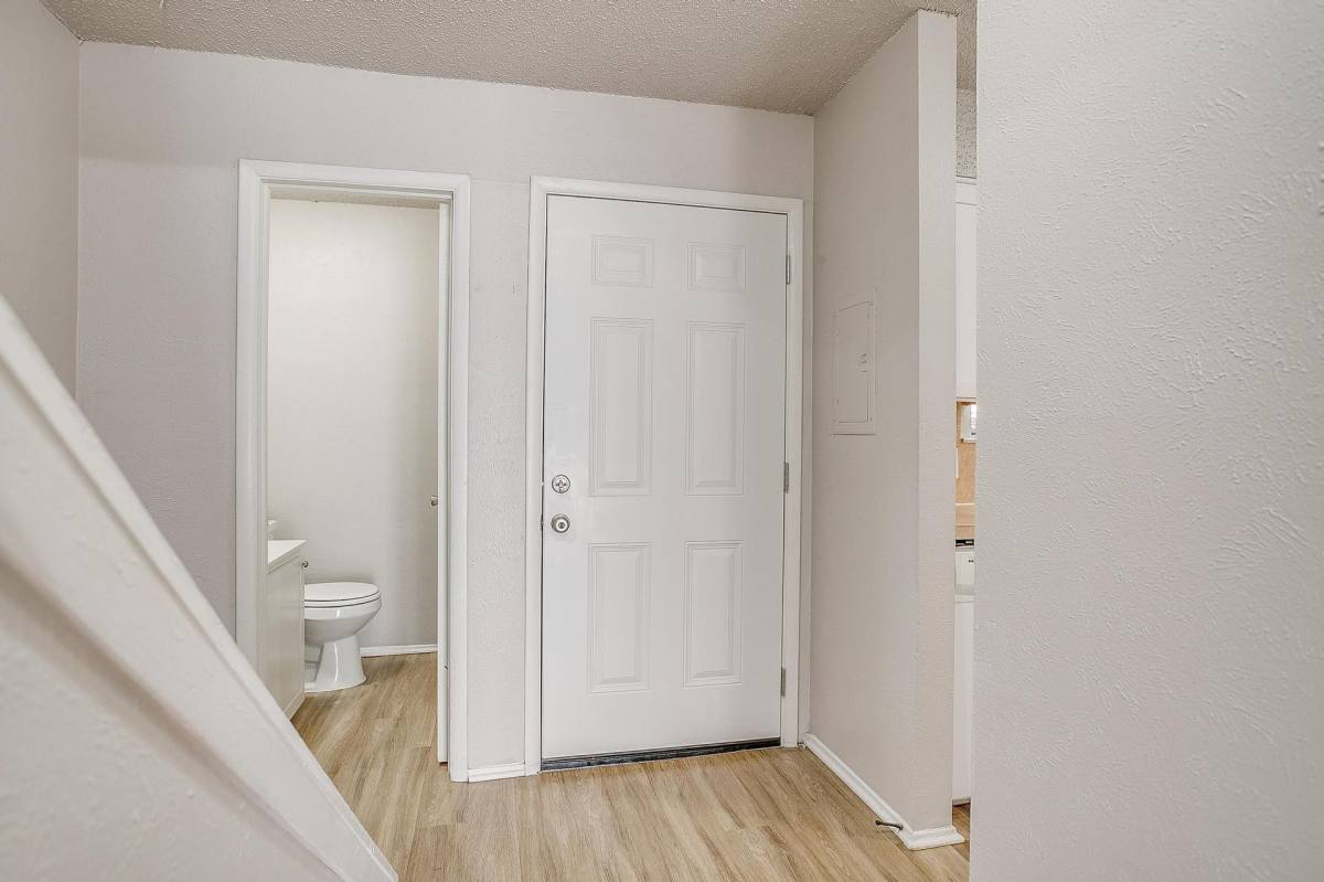 Apartment for rent at 105 SE Gardens Blvd, Burleson, TX 76028