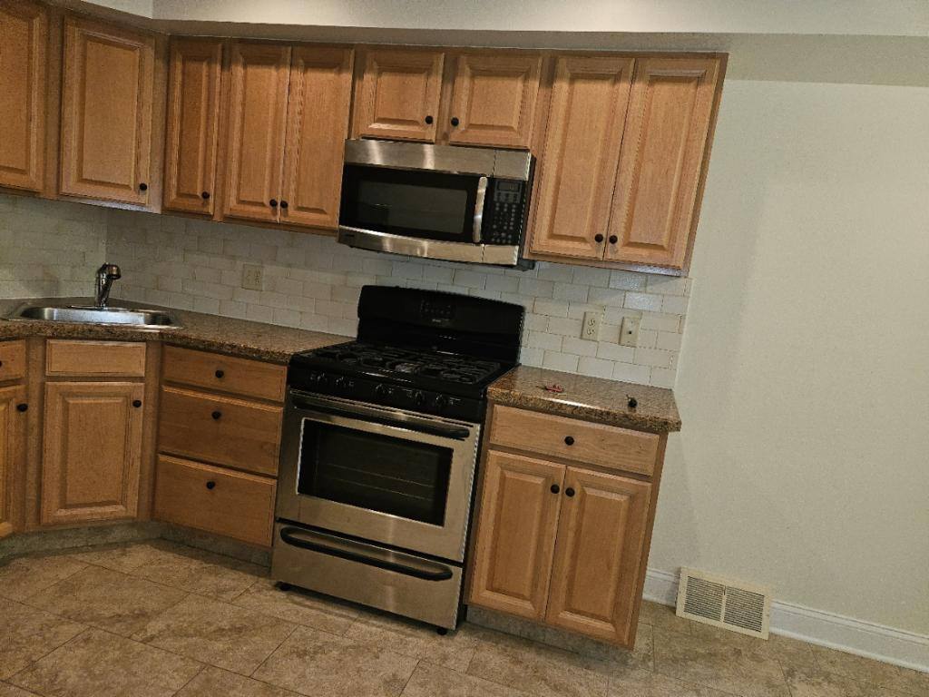 Condo for rent at 106 C Belmont, Southampton, PA 18966