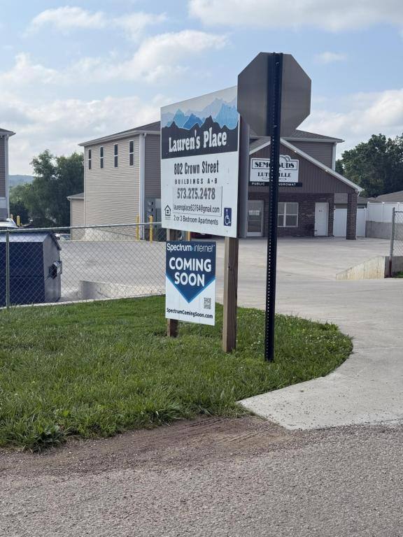 Apartment for rent at 401 Lutes St, Marble Hill, MO 63764