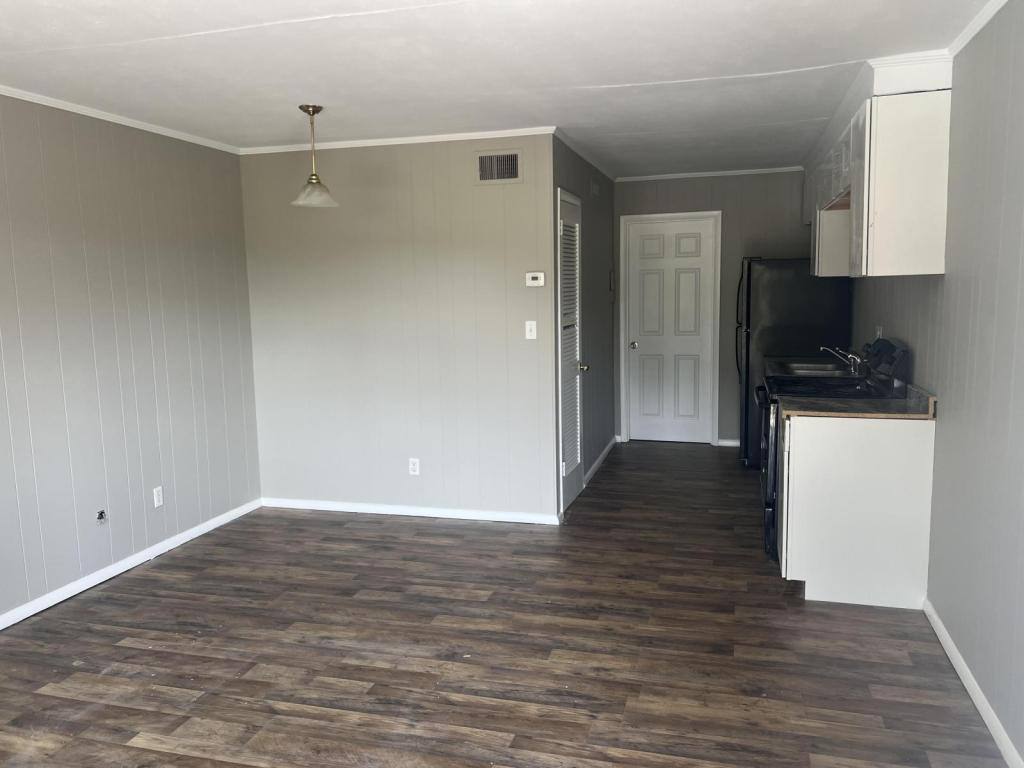 Apartment for rent at 1841 N Dixie Ave #10, Cookeville, TN 38501