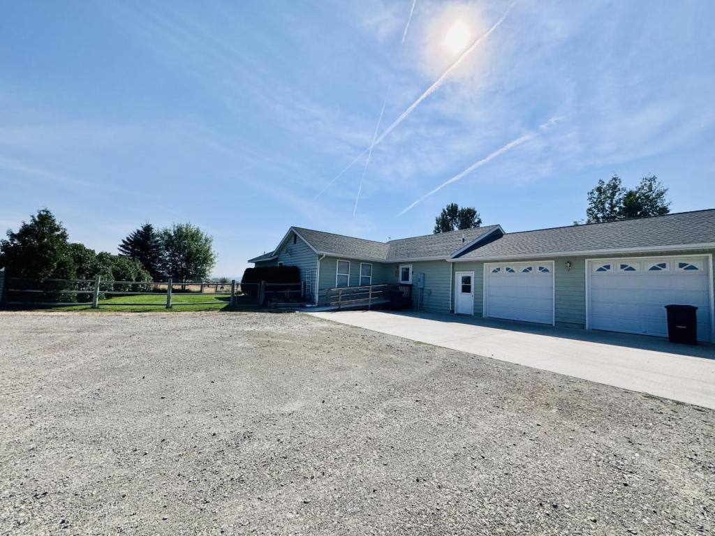 House for rent at 3675 Juniper Dr, Helena, MT 59602