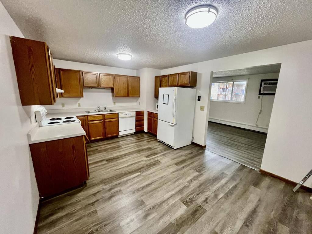 Apartment for rent at 1501 3rd Ave NE, Mandan, ND 58554