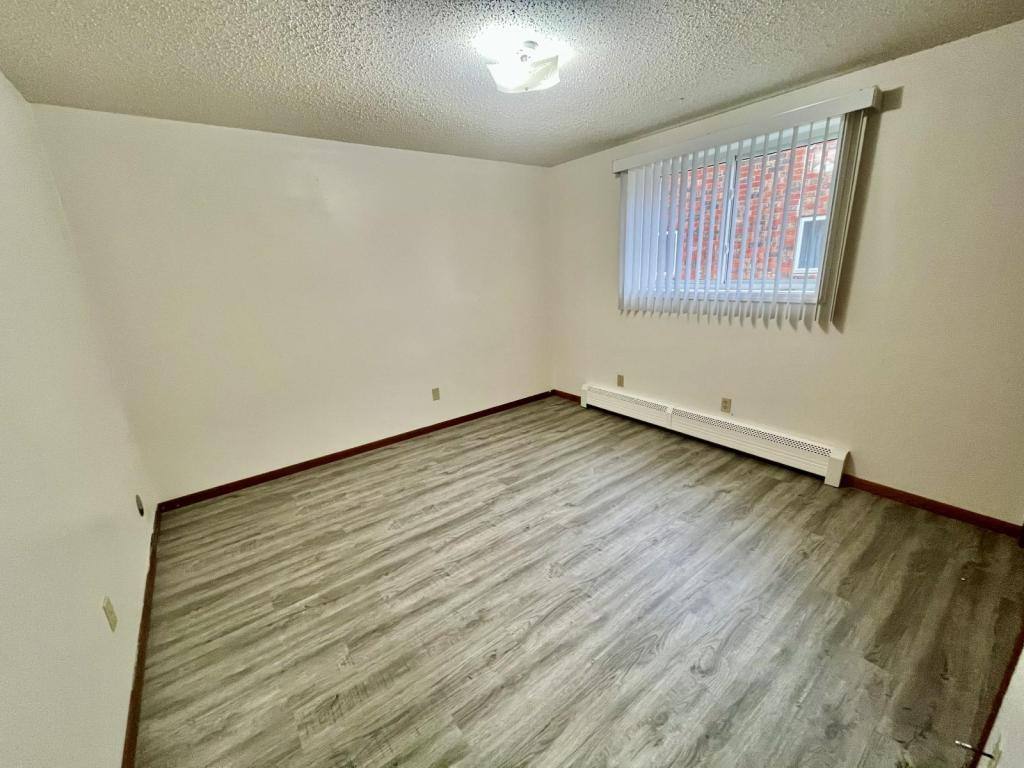 Apartment for rent at 1501 3rd Ave NE, Mandan, ND 58554