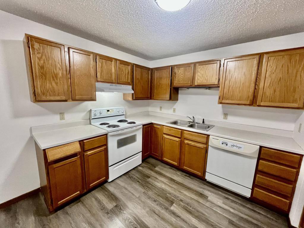 Apartment for rent at 1501 3rd Ave NE, Mandan, ND 58554