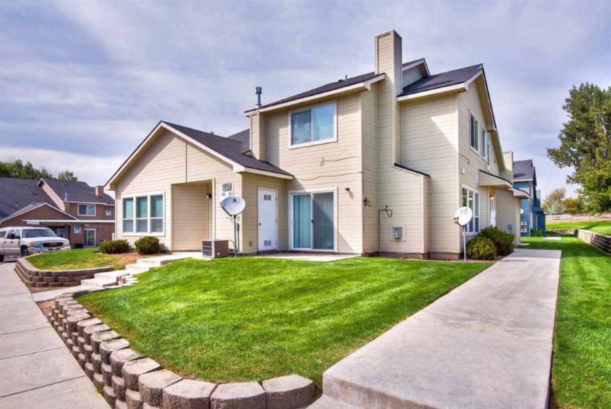 Apartment for rent at 1950 Lexis Lane, Nampa, ID 83686